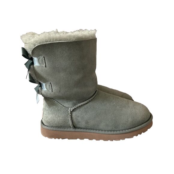 Womens Ugg Boots Sz 8 Bailey Bow Sage Light Green Suede Coquette Has Normal Wear - Picture 3 of 13
